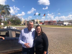 Candidata a deputada estadual pelo PTB, Professora Eila Lima com o candidato ao governo do Estado, Senador Henize 